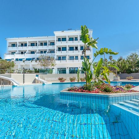 ホテル Acacia Marina マリーナ・ディ・ラグーザ エクステリア 写真