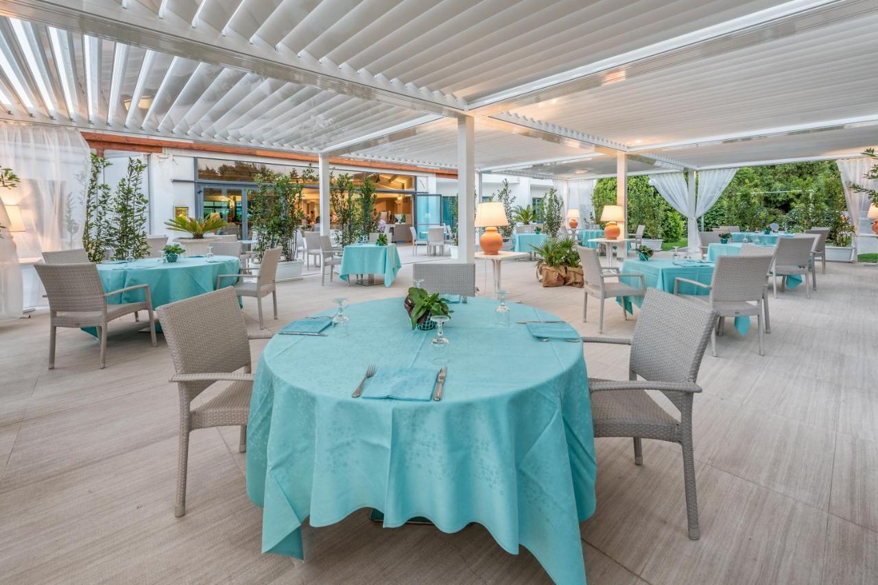 ホテル Acacia Marina マリーナ・ディ・ラグーザ 設備 写真